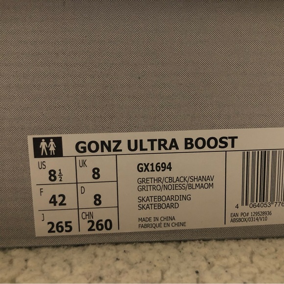 New Adidas Gonz Ultra Boost size 8.5 mens / 10 women - Picture 5 of 15